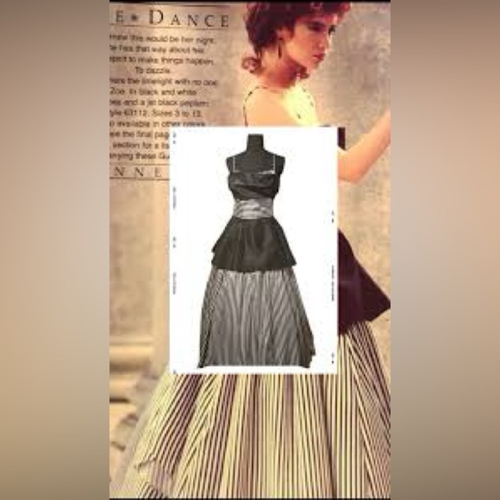 1980s Gunne Sax style 63112 black and white striped dress. Size 7